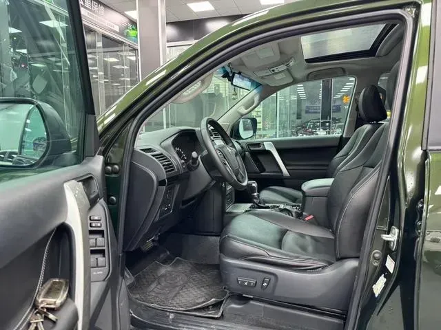 2018 Toyota Land Cruiser Prado 3.5L 280HP V6 6AT,autocango,china used car exporter,china ev exporter,chinese used car exporter,chinese used ev exporter