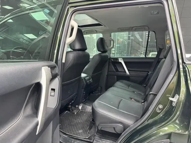 2018 Toyota Land Cruiser Prado 3.5L 280HP V6 6AT,autocango,china used car exporter,china ev exporter,chinese used car exporter,chinese used ev exporter