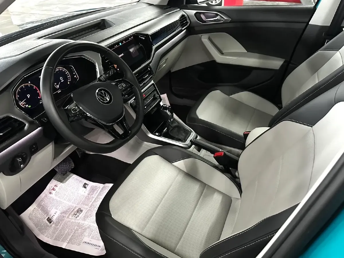 2023 Volkswagen T-Cross 1.5T 160HP L4 7DCT,autocango,china used car exporter,china ev exporter,chinese used car exporter,chinese used ev exporter