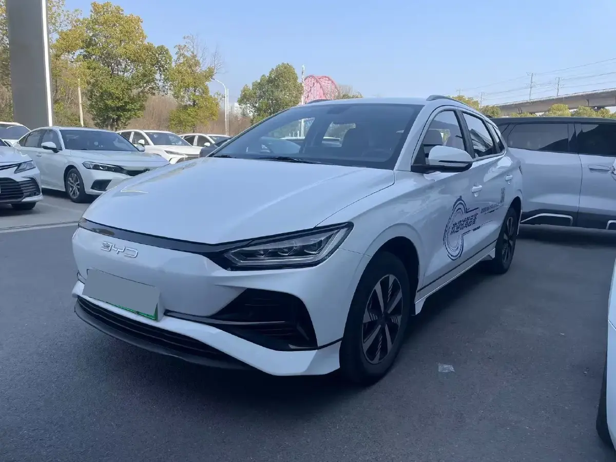 2023 BYD e2 BEV 43.2KWH