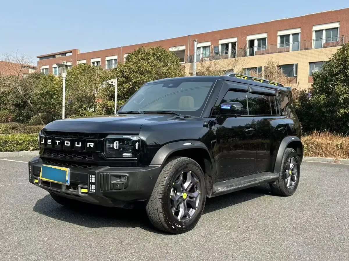 2023 Jetour Traveller 2.0T 254HP L4 7DCT