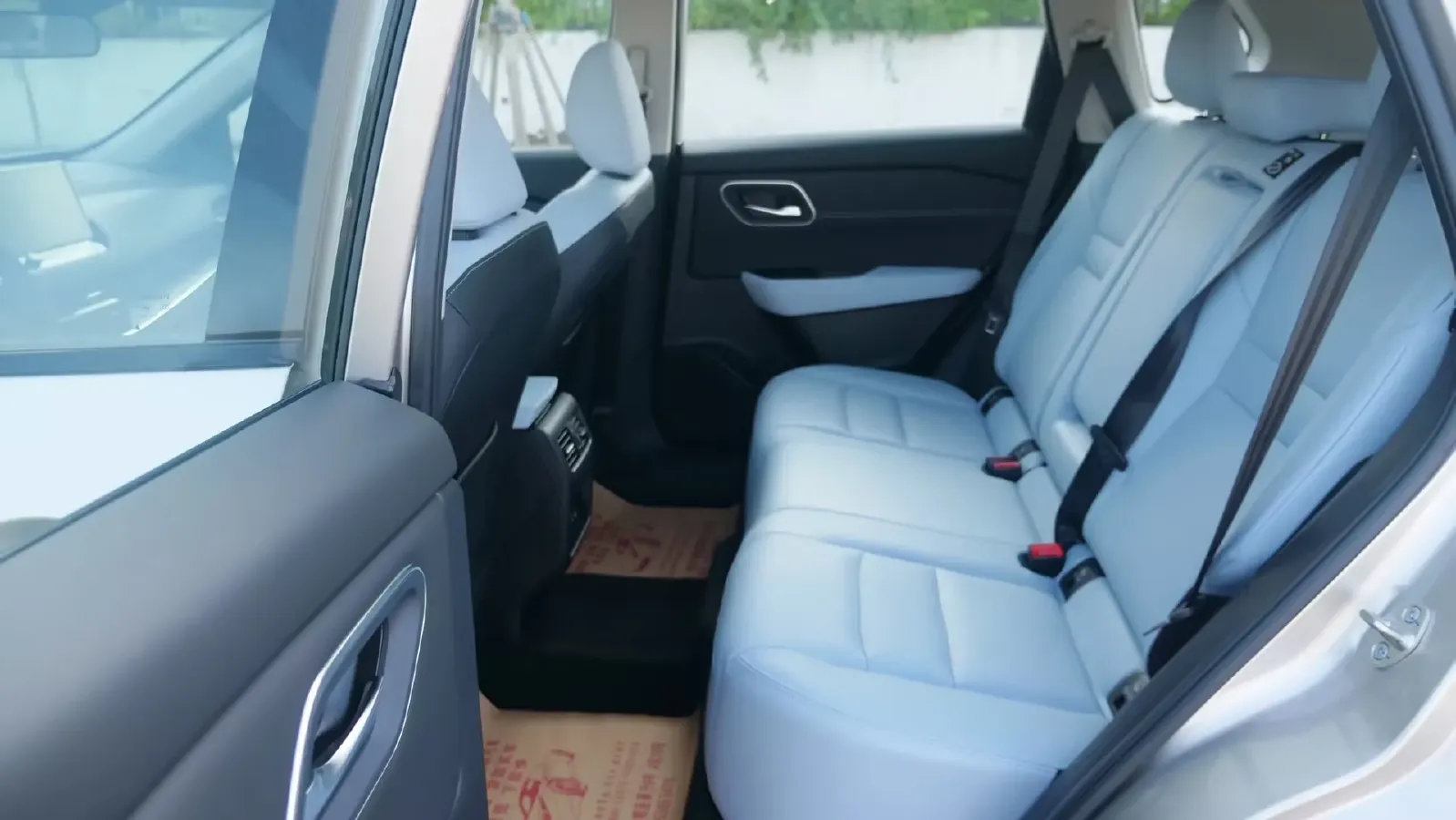 2023 Nissan X-Trail 1.5T 144HP L3 Hybrid,autocango,china used car exporter,china ev exporter,chinese used car exporter,chinese used ev exporter