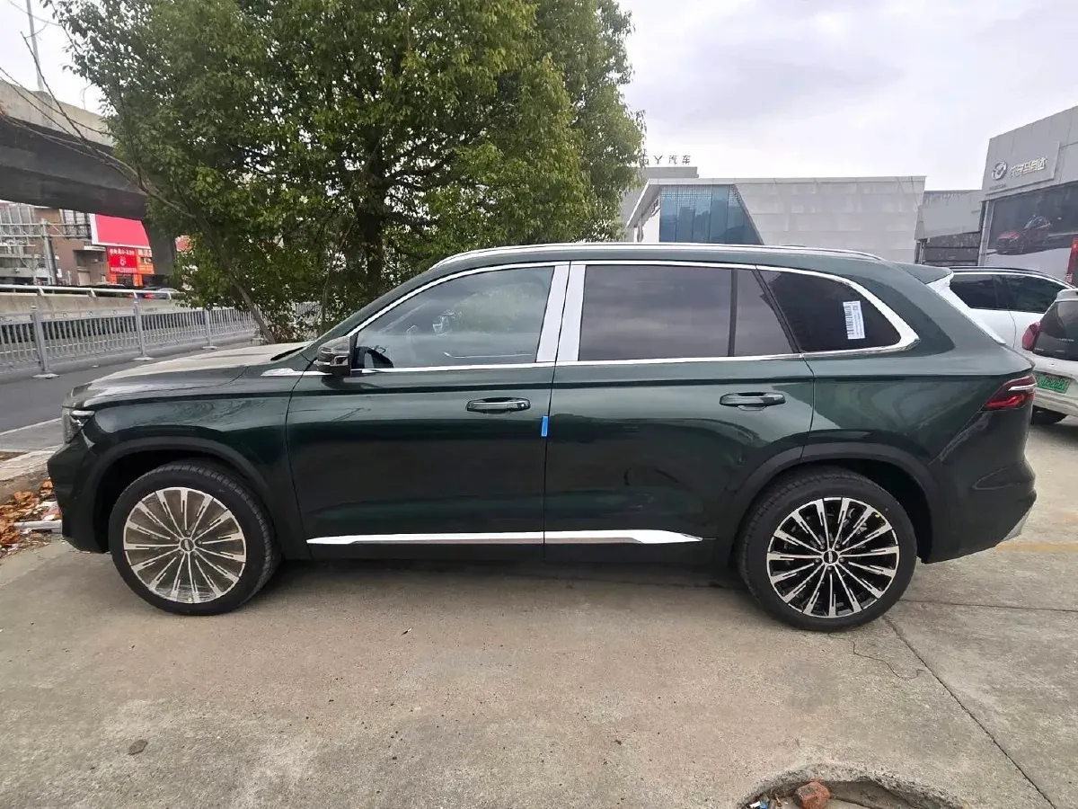 2025 Geely Monjaro 2.0T 238HP L4 8AT,autocango,china used car exporter,china ev exporter,chinese used car exporter,chinese used ev exporter