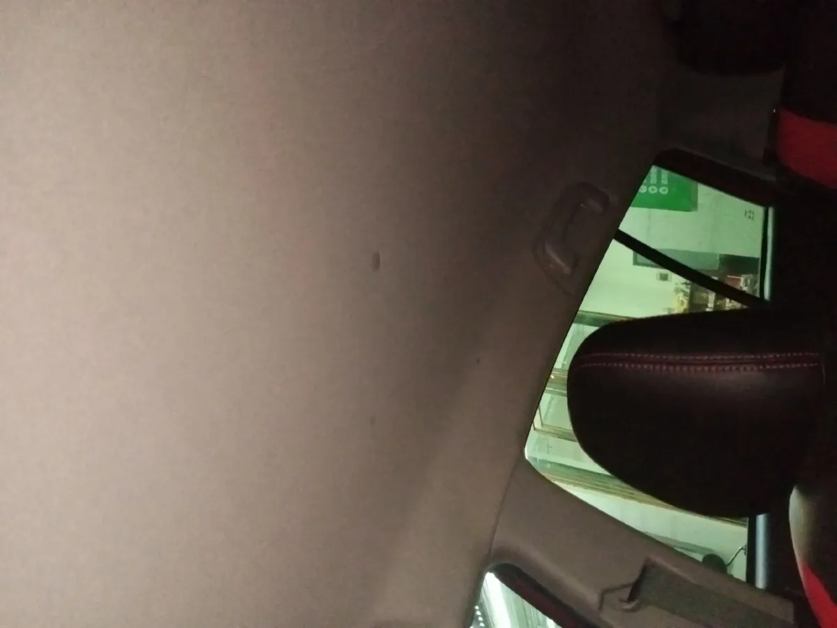 2015 Toyota Yaris L 1.5L 107HP L4 4AT,autocango,china used car exporter,china ev exporter,chinese used car exporter,chinese used ev exporter