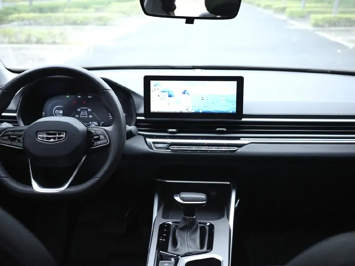 2022 Geely Emgrand 1.5L 114HP L4 CVT,autocango,china used car exporter,china ev exporter,chinese used car exporter,chinese used ev exporter