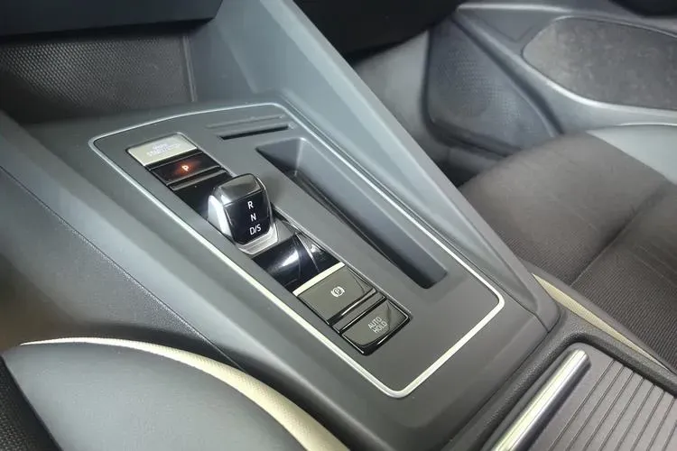 2023 Volkswagen Golf 1.4T 150HP L4 7DCT,autocango,china used car exporter,china ev exporter,chinese used car exporter,chinese used ev exporter