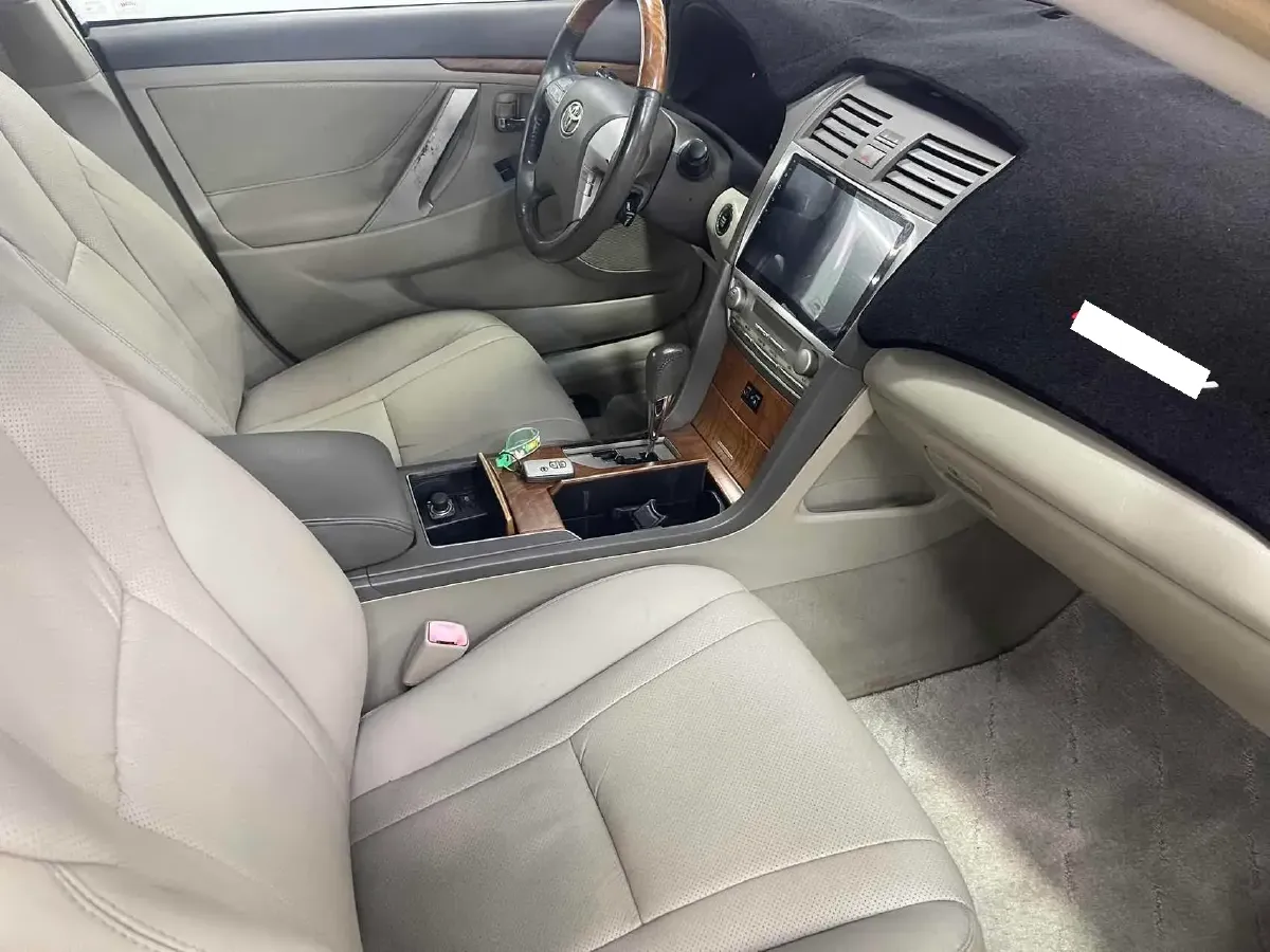 2010 Toyota Camry 2.4L 167HP L4 5AT,autocango,china used car exporter,china ev exporter,chinese used car exporter,chinese used ev exporter