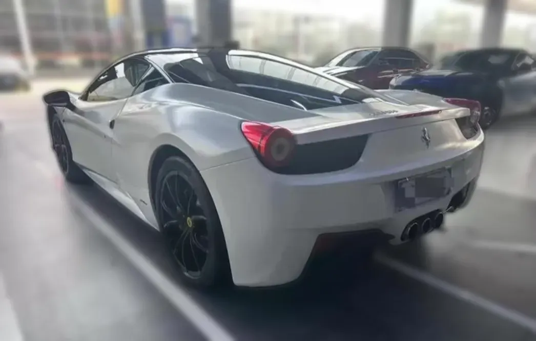 2011 Ferrari 458 4.5L 570HP V8 7DCT,autocango,china used car exporter,china ev exporter,chinese used car exporter,chinese used ev exporter