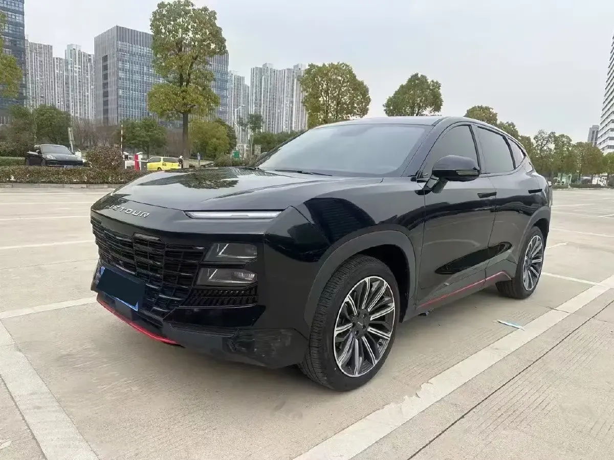 2023 Jetour DASHING 1.6T 197HP L4 7DCT