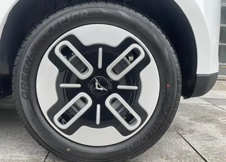 2025 KaiYi ShiYue BEV 28.08KWH,autocango,china used car exporter,china ev exporter,chinese used car exporter,chinese used ev exporter