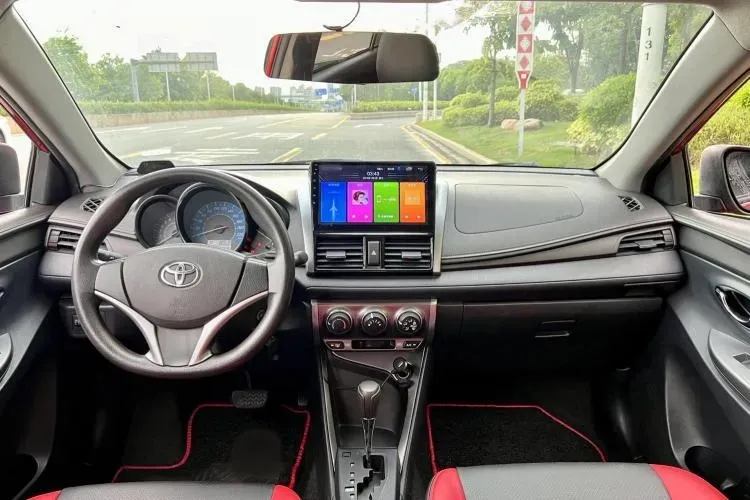 2015 Toyota Yaris L 1.5L 107HP L4 4AT,autocango,china used car exporter,china ev exporter,chinese used car exporter,chinese used ev exporter