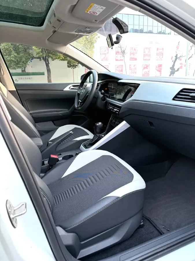 2023 Volkswagen Polo 1.5L 113HP L4 6AT,autocango,china used car exporter,china ev exporter,chinese used car exporter,chinese used ev exporter