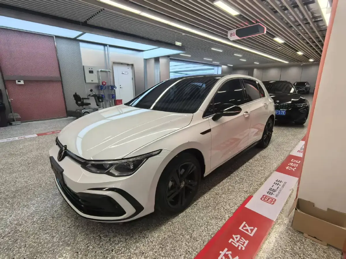 2023 Volkswagen Golf 1.4T 150HP L4 7DCT