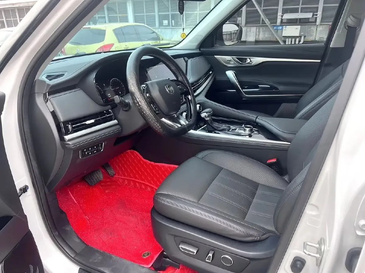 2021 ChangAn CS95 2.0T 233HP L4 6AT,autocango,china used car exporter,china ev exporter,chinese used car exporter,chinese used ev exporter