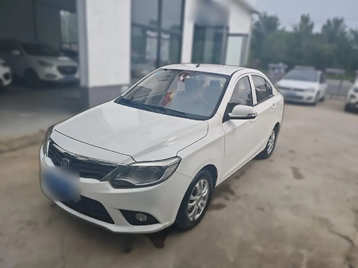 2015 ChangAn Alsvin V3 1.4L 101HP L4 5MT,autocango,china used car exporter,china ev exporter,chinese used car exporter,chinese used ev exporter
